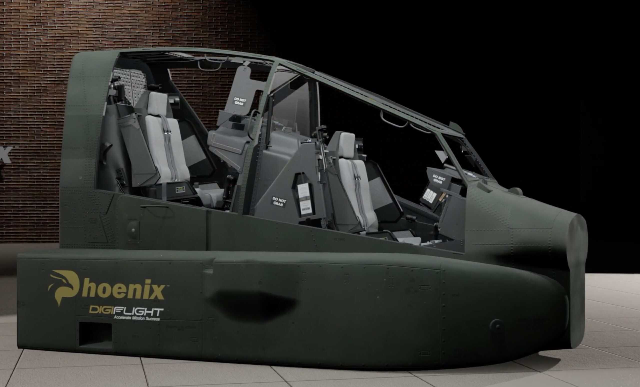 Phoenix AH-64 Apache Flight Simulator